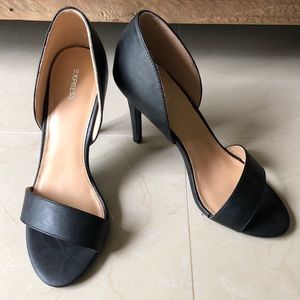 Express Black Heels